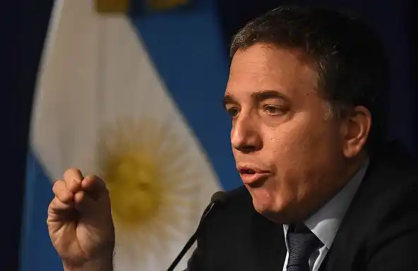 Dujovne: "Nunca se hizo un ajuste de esta magnitud sin que caiga el Gobierno"