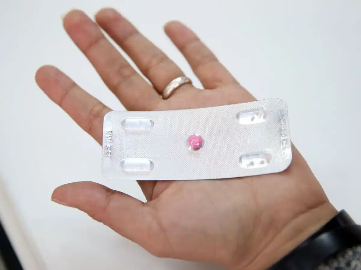 Autorizan venta libre de la píldora del día después 