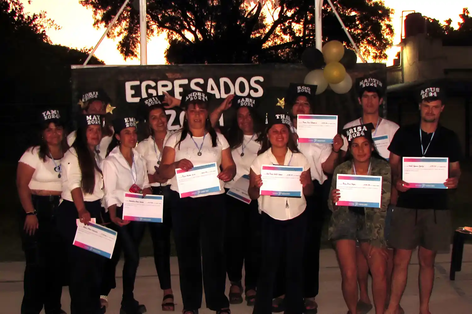 fines la tosquera egresados la colmenita