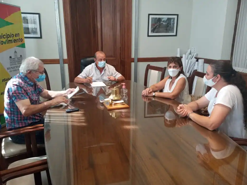 Vecinos del barrio Fonavi Norte y Atepam le presentaron un escrito al intendente