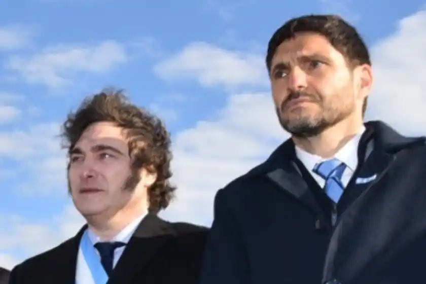 Javier Milei y Maximiliano Pullaro