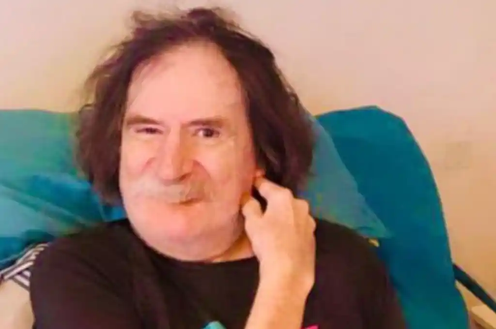 Charly se mostró sonriente y distendido