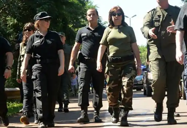 #ParoGeneral: Patricia Bullrich comenzó a aplicar el protocolo antipiquetes 