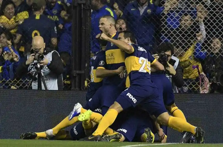 Boca volvió a ganar ante Paranaense y pasó cómodo a cuartos