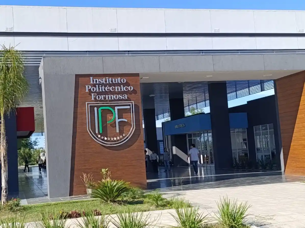 Garantizan servicios gratuitos de transporte y comedor para el próximo ciclo lectivo del IPF