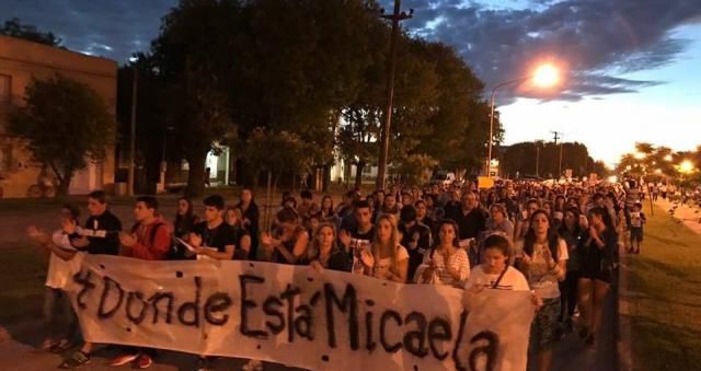 Larroque se movilizó por Micaela