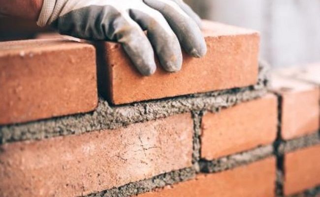 Condenaron a un albañil a pagar más de $27 mil por un trabajo con malas terminaciones