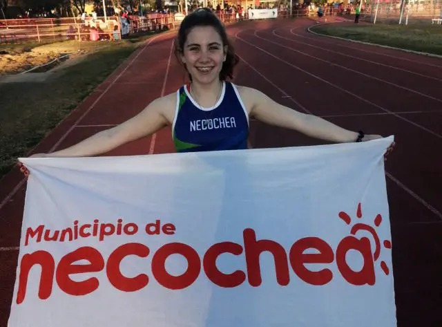 PRENSA MUNICIPAL: Atletismo, la joven Verina Vezzi sumó experiencia en Santa Fe