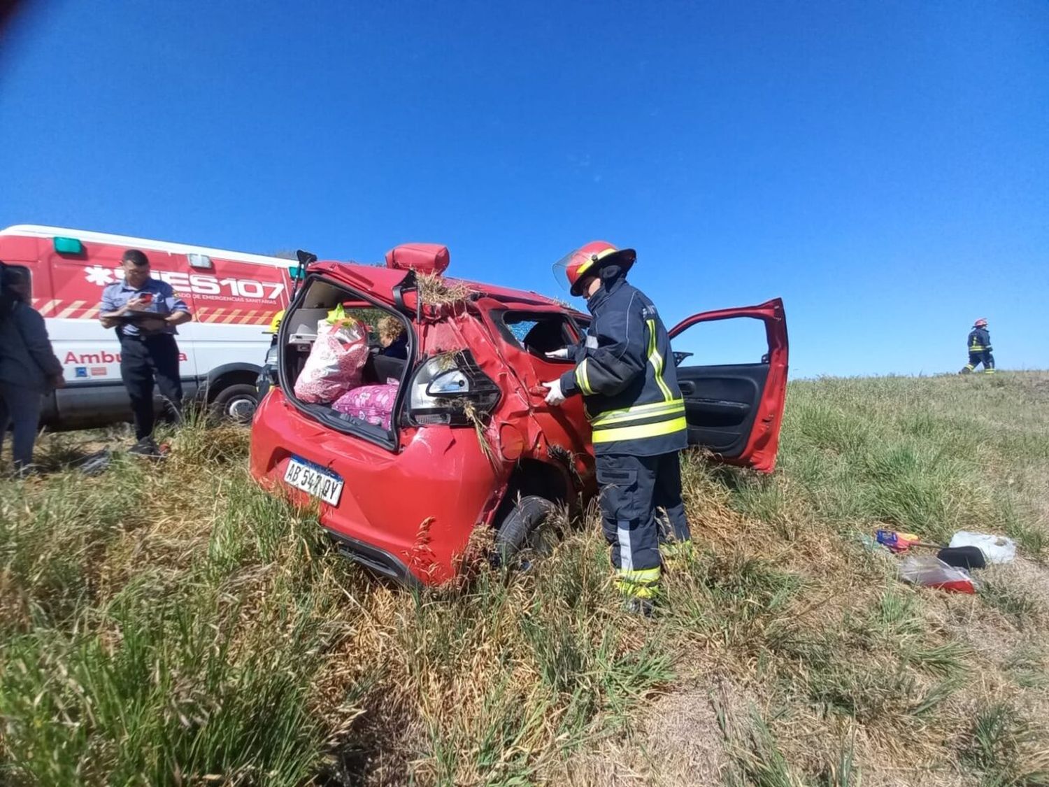 Espectacular accidente en Ruta 8 a la altura de Hughes