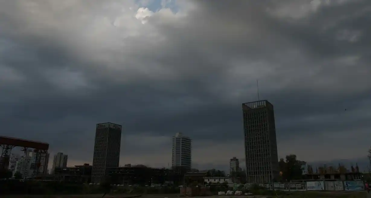 En el extremo sur las precipitaciones llegaron durante la mañana.