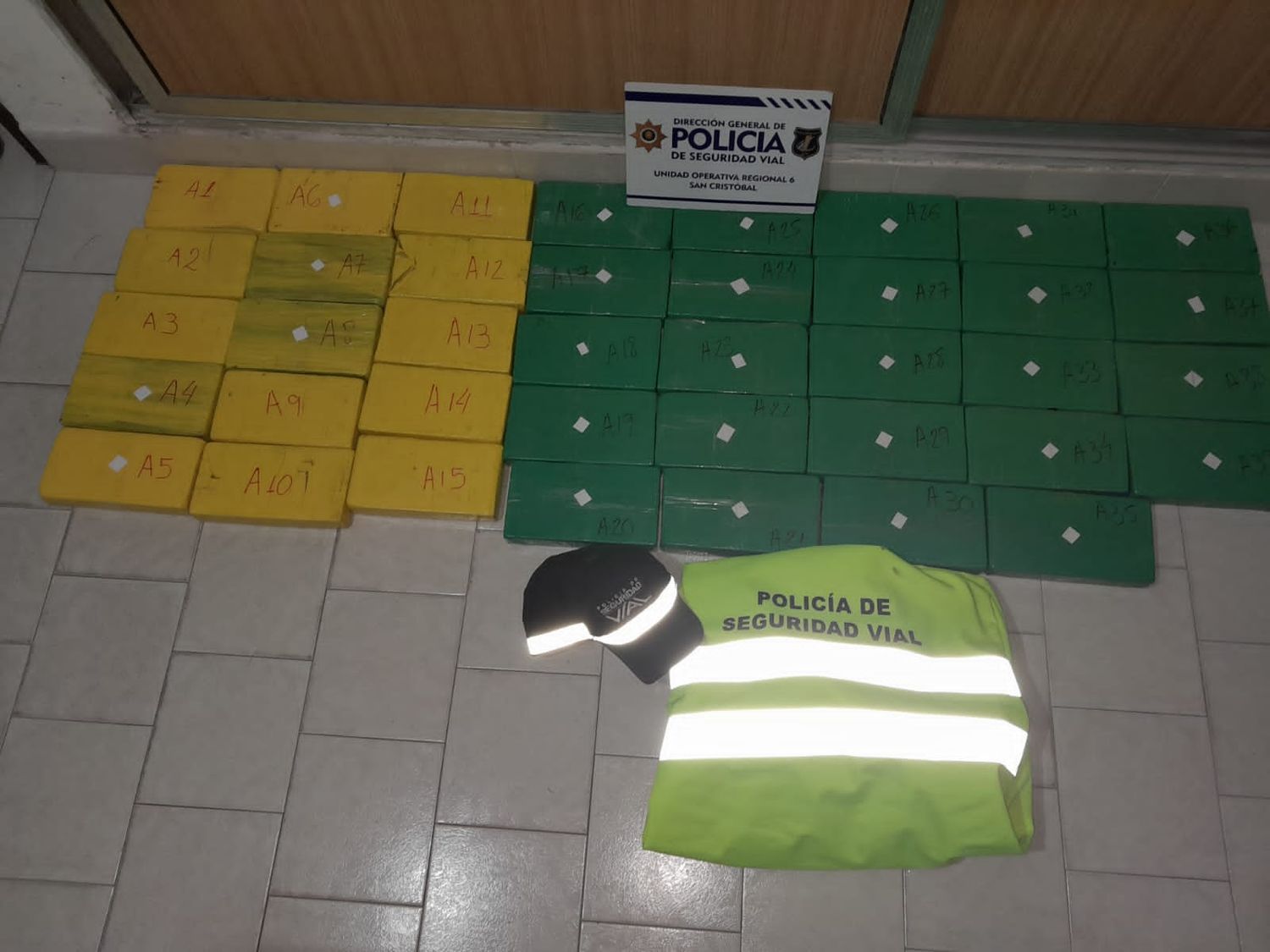 Incautaron 41 kilos de cocaína en un control policial en San Cristóbal