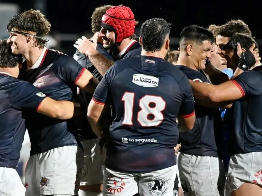 A las 12:30 en , se presenta el duelo entre Capibaras XV y Cobras .Foto: Marcelo Manera