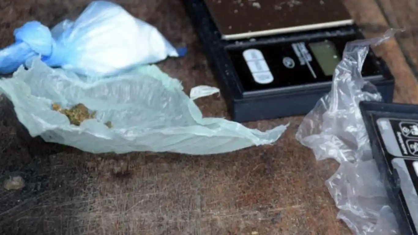 Desarticulan un punto de venta de drogas en el Barrio San Agustín