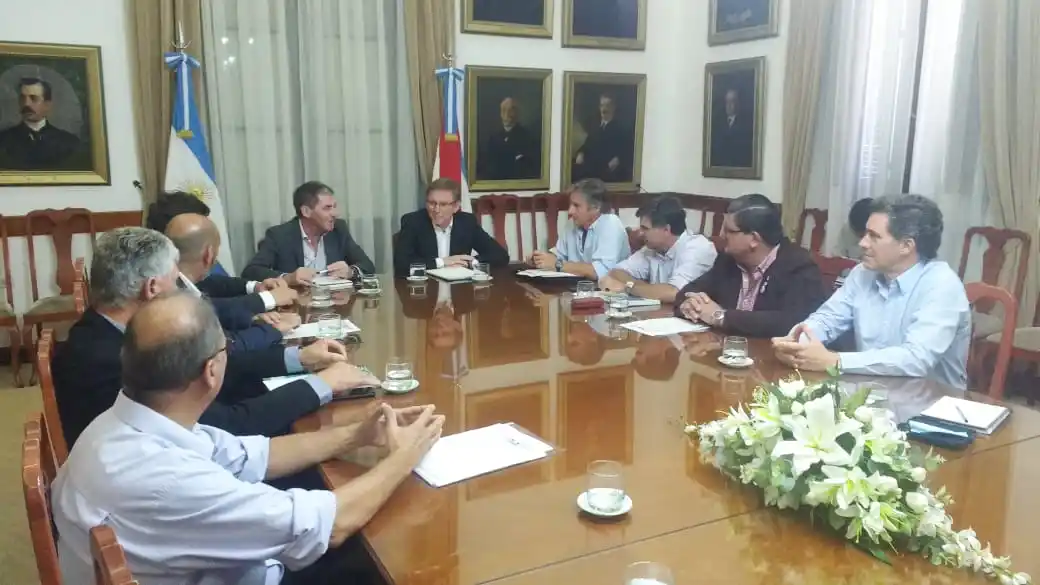 Bahillo y Ballay recibieron a integrantes de la Mesa de Enlace provincial 