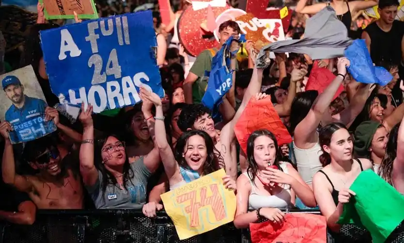 A pura música y color, Pilar celebró las Fiestas Patronales 2025