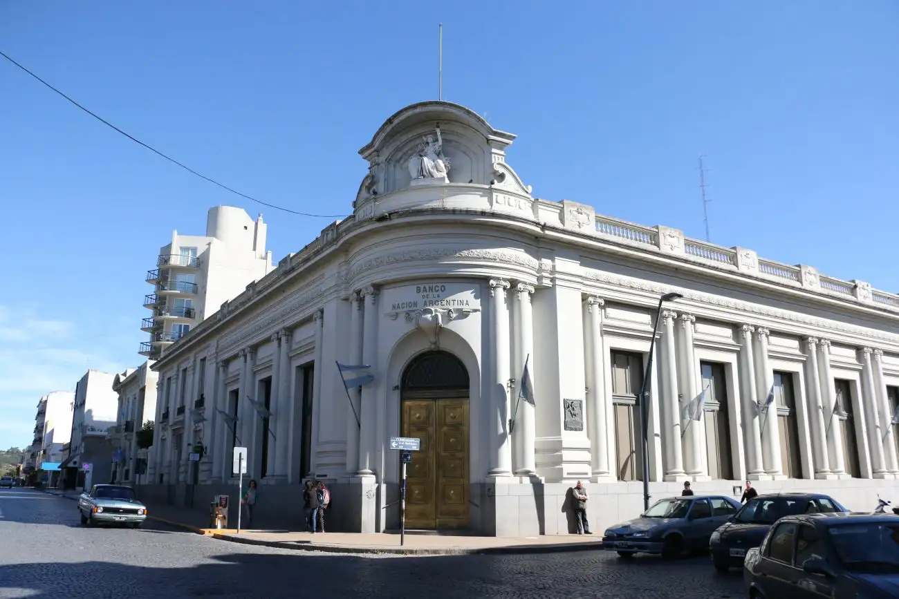 Extienden el paro bancario del lunes a toda la jornada en las sucursales del Banco Nación