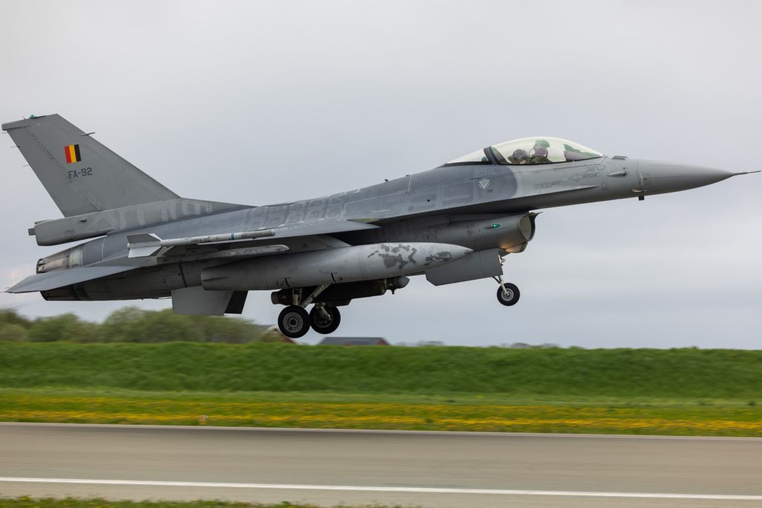 Belgium to transfer its F-16 fighters to Ukraine as of 2025