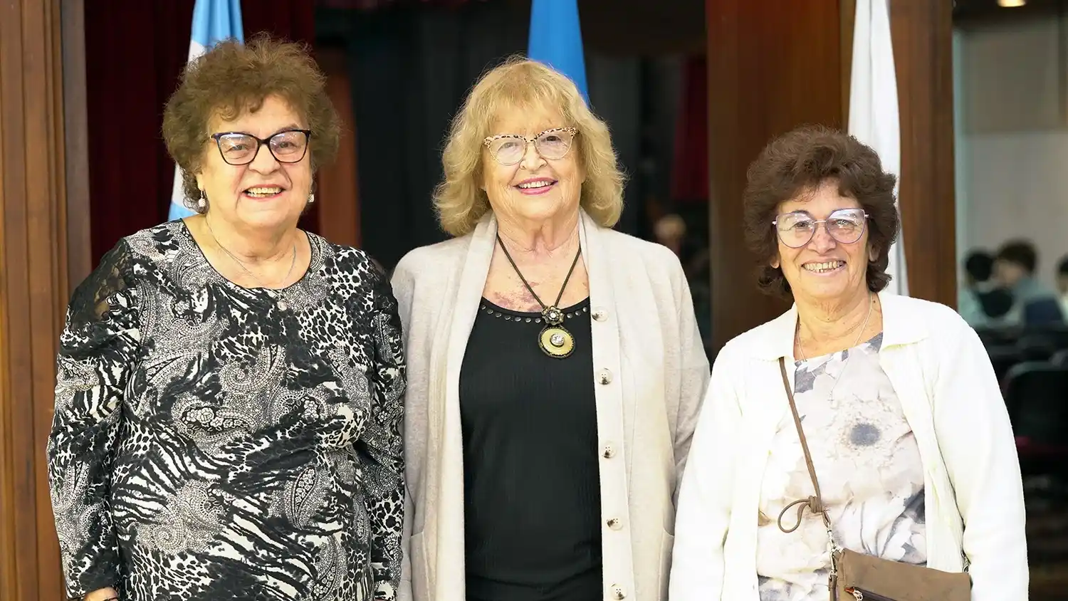 En la Fundación Educacional. Silvia Reynoso, Pilar Vitale y Silvia Orofino