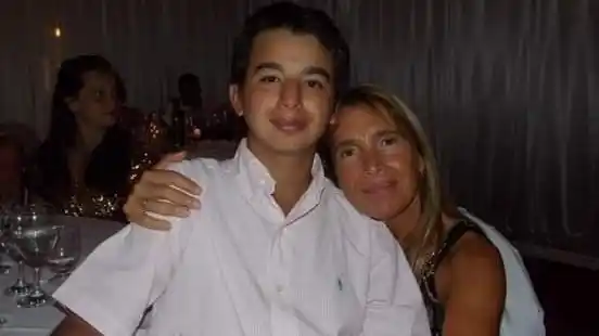Tras la colecta de firmas, Osecac se hará cargo del audífono para Ramiro