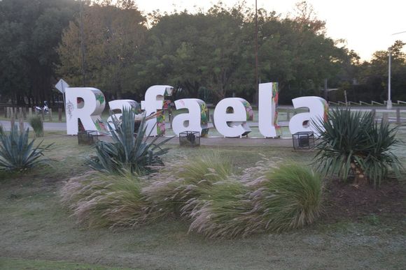 Acondicionan el cartel de ingreso sur a la ciudad