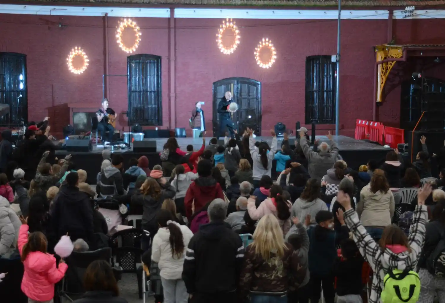 Tandil festejó un nuevo aniversario con juegos y variadas propuestas culturales en la Estación