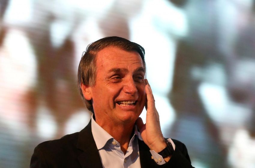 Empezó la presidencial en Brasil y el ultraderechista Bolsonaro ya se muestra como favorito