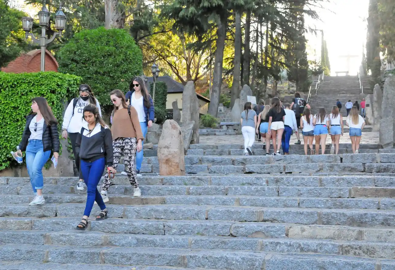Mucho movimiento en la ciudad, pero sin aglomeraciones en los puntos turísticos