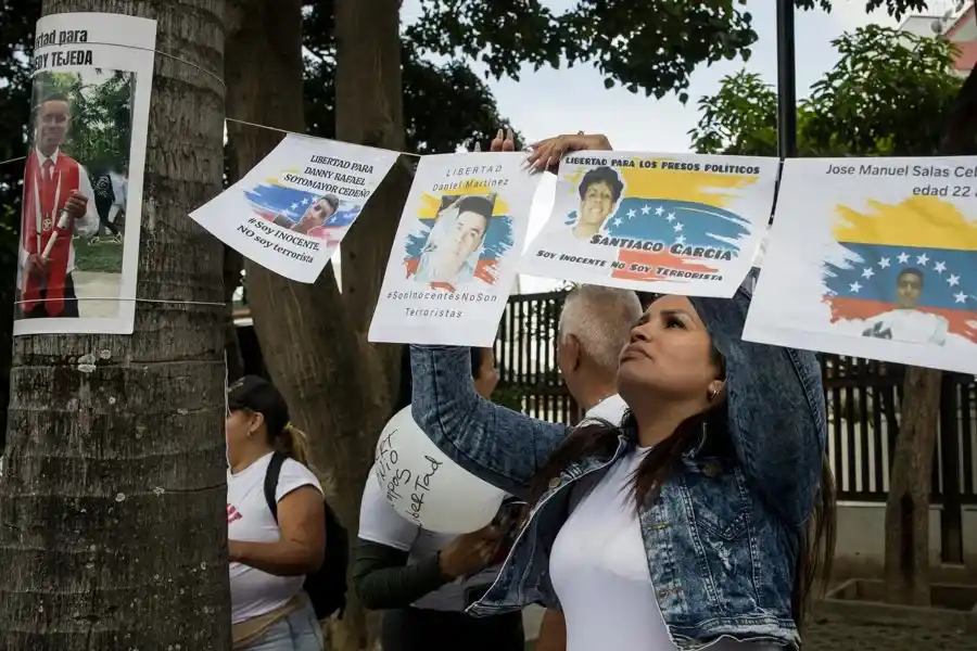 Protesta por la liberación de los presos políticos, en Caracas