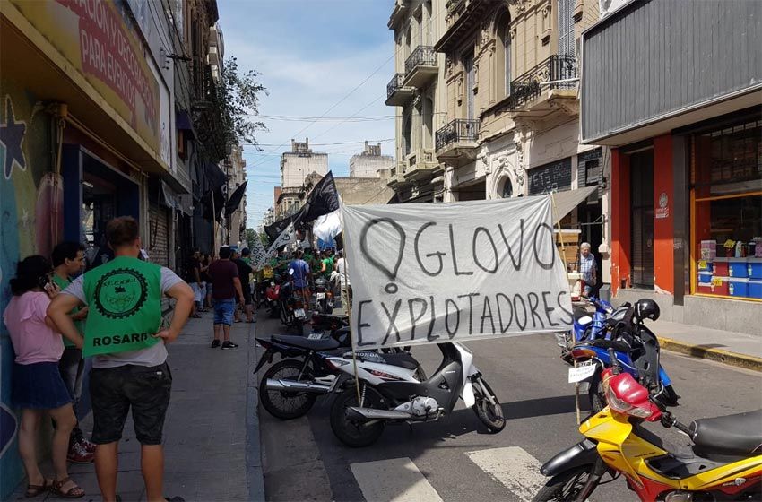 Sindicato de Cadetes contra Glovo: «Son impunes y se abusan de la necesidad laboral»
