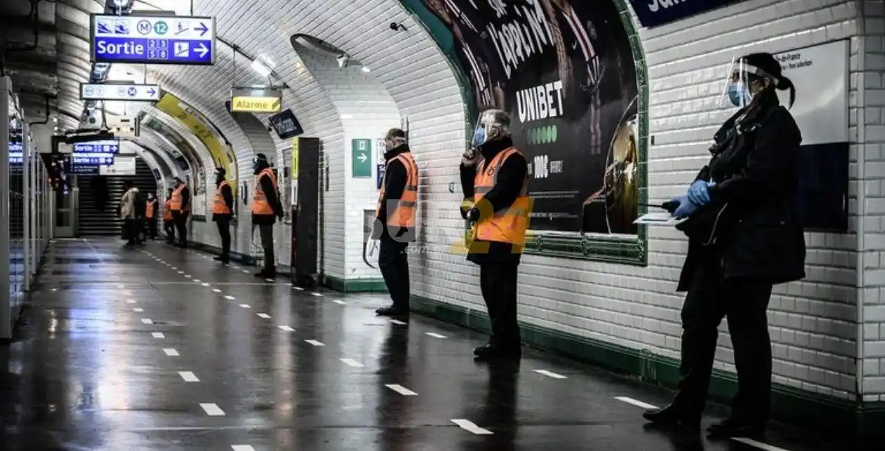 Al grito de “Alá es Grande”, atacó a policías a cuchillazos en París