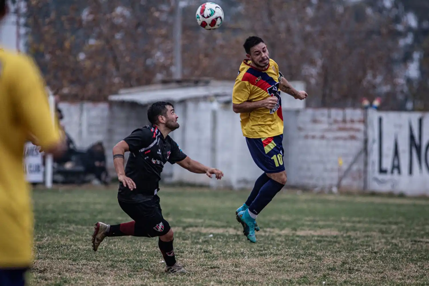 Segunda: a una fecha de la definición