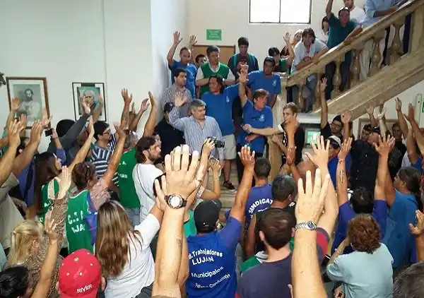Los municipales de Luján rechazaron aumento del 20% y lanzaron un paro