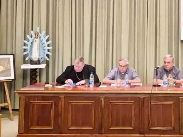 El Episcopado agradeció la misión del nuncio apostólico en la Argentina