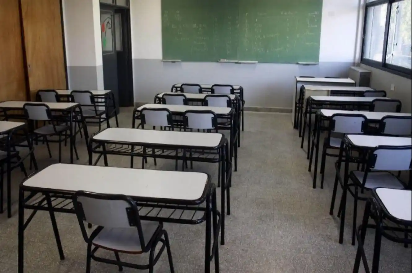 Un paro de un sector disidente de un gremio complicará el miércoles las clases