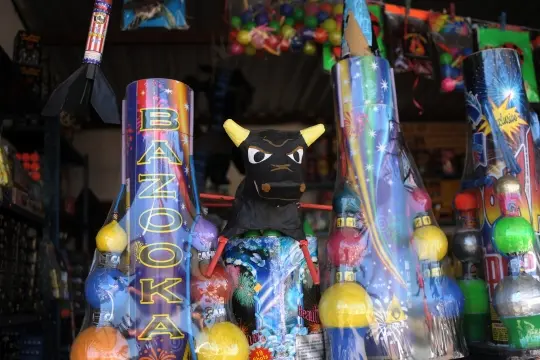 A un mes de las Fiestas, la pirotecnia vuelve a las comunas tras fallos judiciales