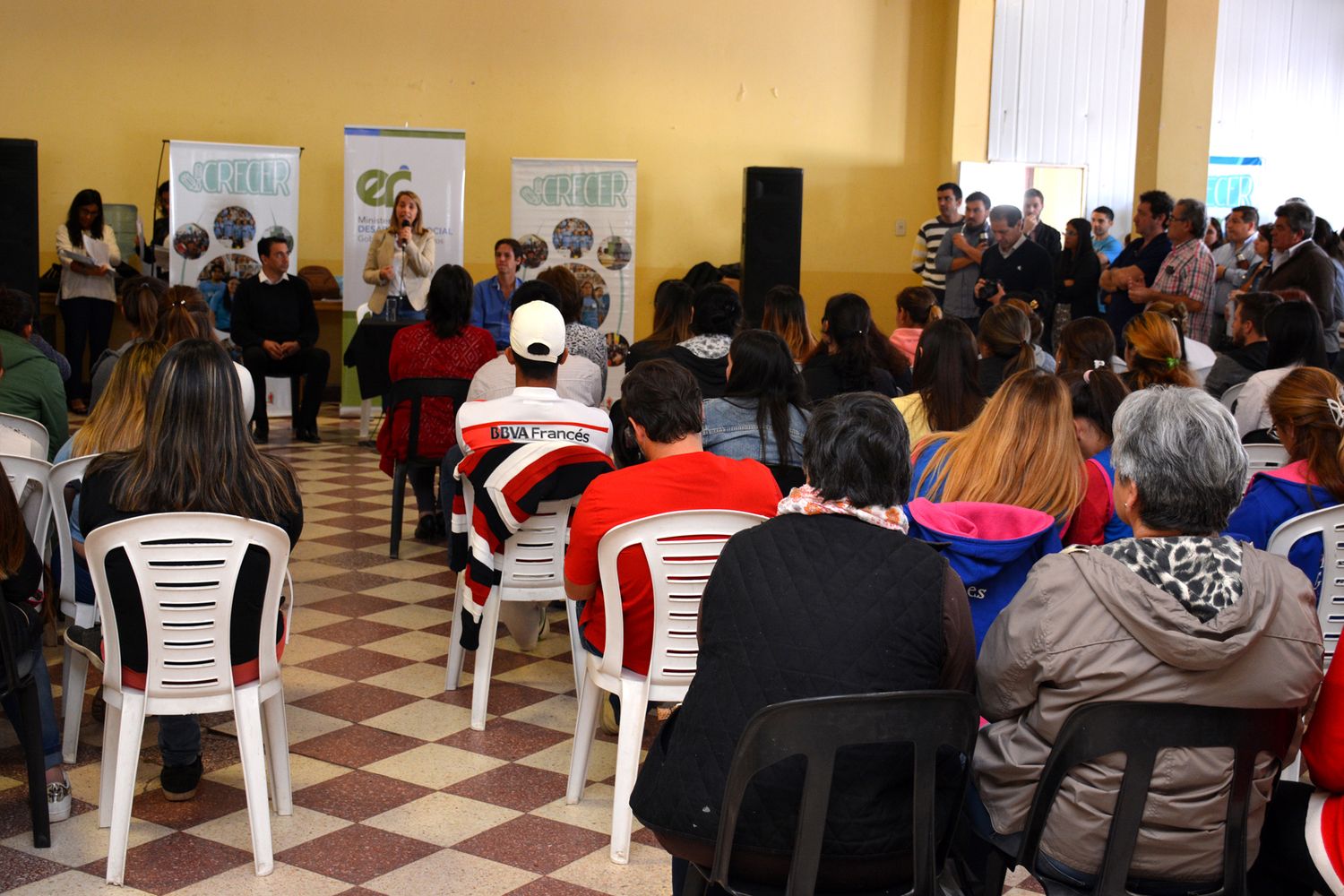 La provincia promueve el desarrollo social en el departamento Victoria