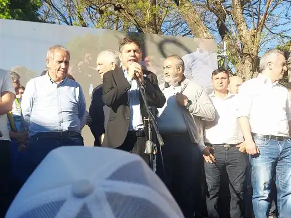 Kicillof: “Es un gobierno que fracasa e improvisa porque sus objetivos tienen que ver con la timba y la finanza"