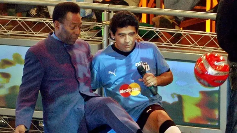 "La Noche del Diez" juntó a Diego y a Pelé.