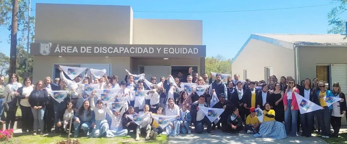 La provincia acompañó la inauguración del área de Discapacidad en San Salvador
