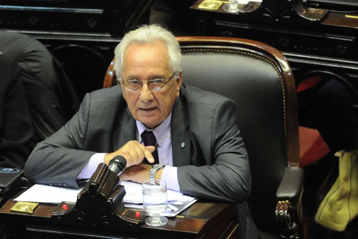 Recalde: "Va a haber reforma laboral"
