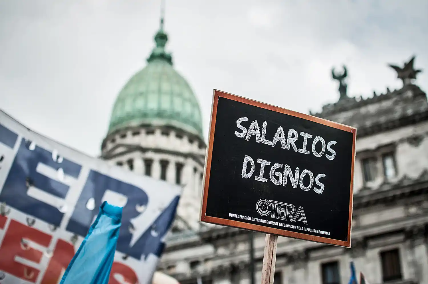 Una demanda de años: A mediados de enero vuelve la paritaria docente nacional