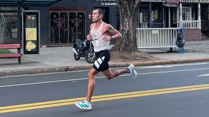 Federico Santibáñez logró el segundo lugar en la Fila Race