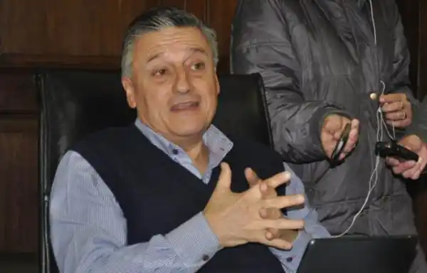 Intendente de Las Flores descartó fraude y cargó contra la oposición