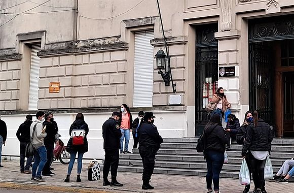 Alumnos vuelven a reclamar por hechos de inseguridad en inmediaciones de la Escuela Normal