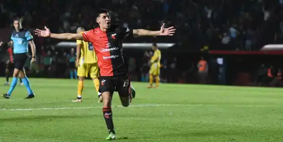Colón derrotó a Rosario Central
