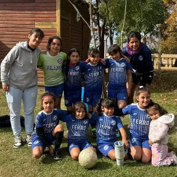 Histórico: el fútbol infantil femenino de Ferro ya tiene su categoría Sub 10