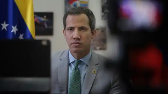 GUAIDÓ SE DESAHOGÓ: Aceptó que ha cometido errores y se pregunta quién tomará ahora la responsabilidad de conducir el país