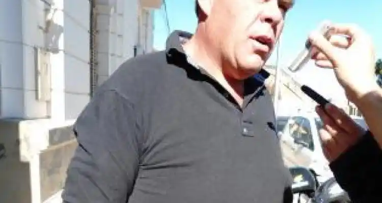 Municipales reclaman por Escalafonamiento