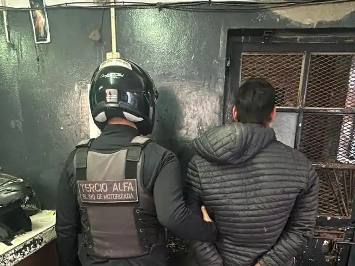 Quedó preso el hombre acusado de haber asesinado a su pareja en Villa Banana.