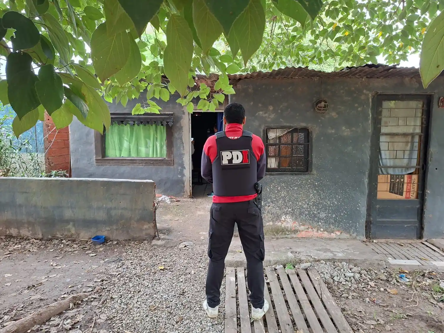 Nuevos allanamientos en la región por amenazas en contexto escolar